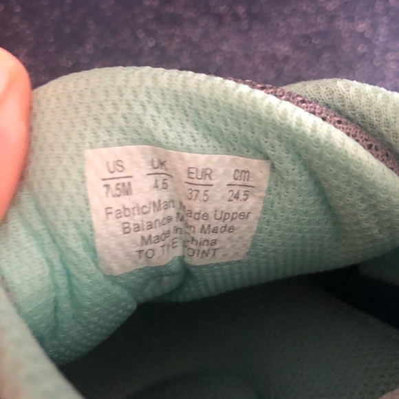 Skechers grey woman’s sneaker   7 1/2 Gel Cushion - Picture 5 of 10